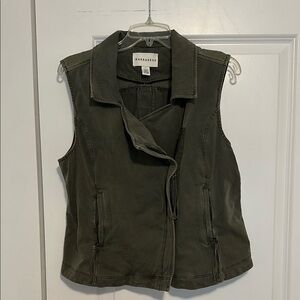 Marrakech Olive Green Sleeveless Vest
